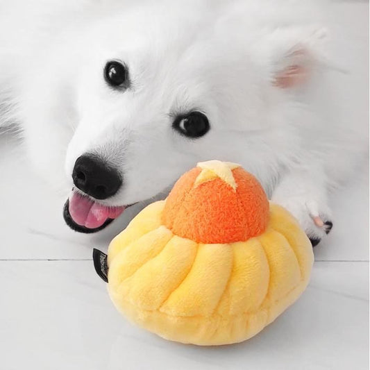 Waggle Pineapple Tart Squeakie Chew Toy