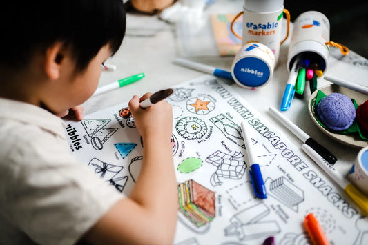 kids activity in colouring mat | Nom & Co